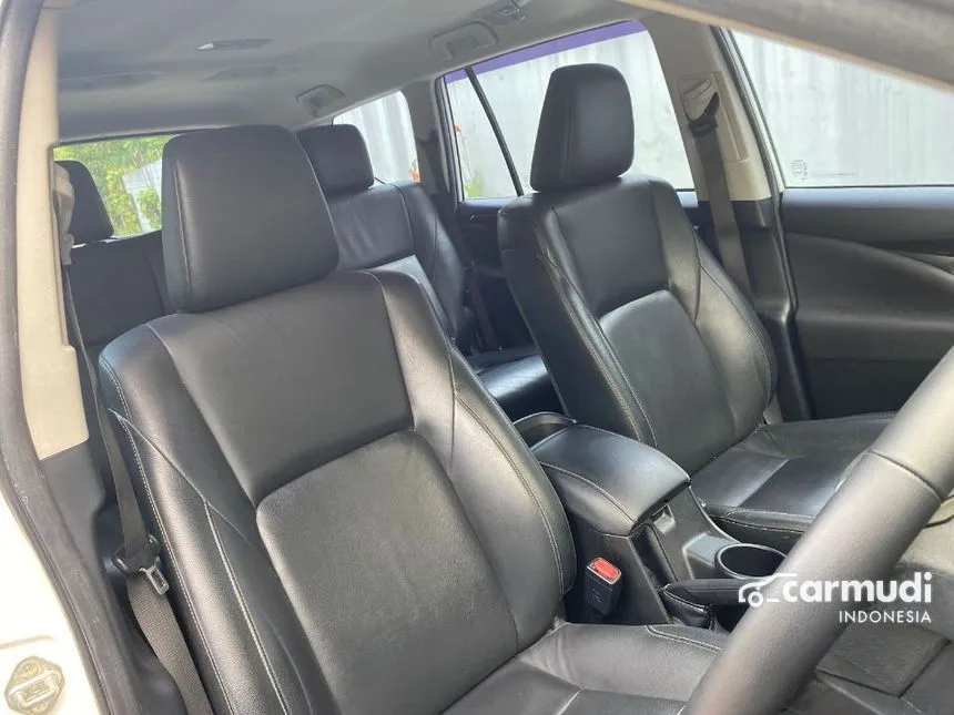 2017 Toyota Innova Venturer Wagon