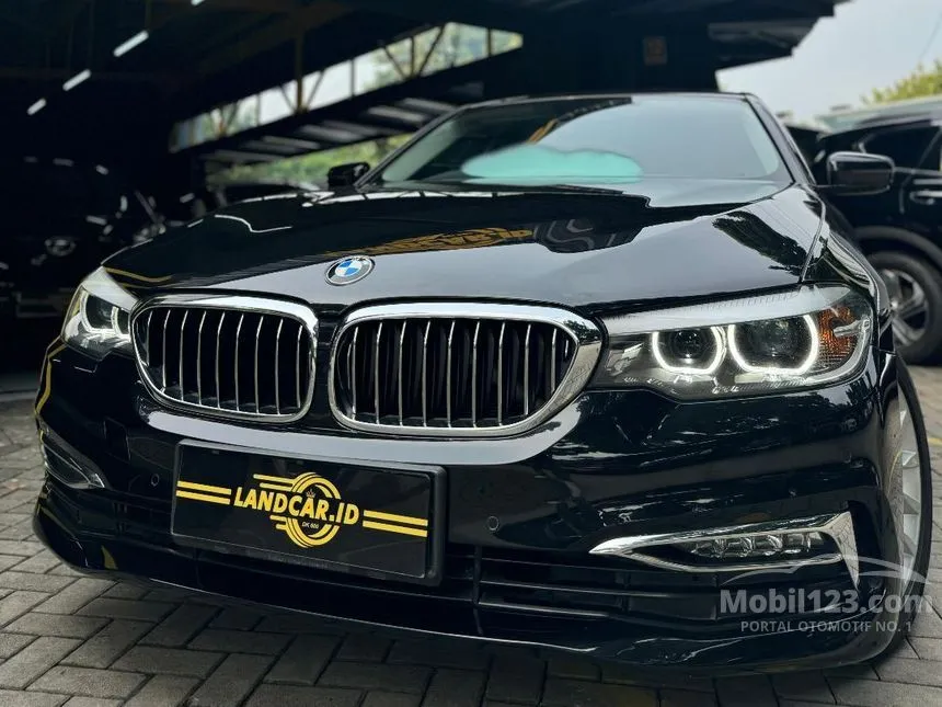 Jual Mobil BMW 530i 2018 Luxury 2.0 di DKI Jakarta Automatic Sedan Hitam Rp 695.000.000