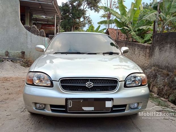 Suzuki Baleno  Mobil  Bekas  Baru  dijual  di Bandung  Jawa 