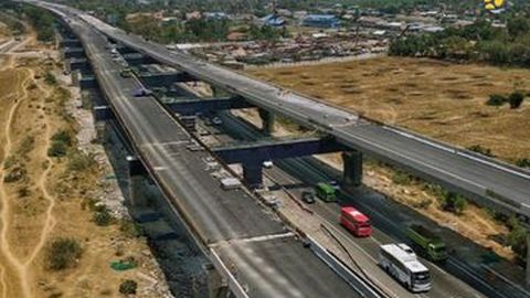 Kecepatan Kendaraan di Jalan Tol Layang Jakarta-Cikampek Dibatasi