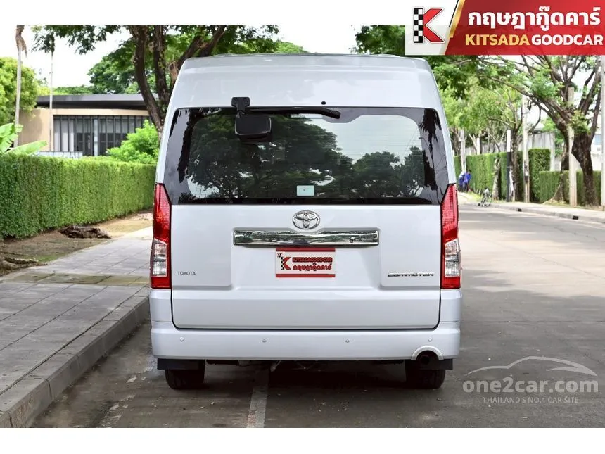 2019 Toyota Commuter Van
