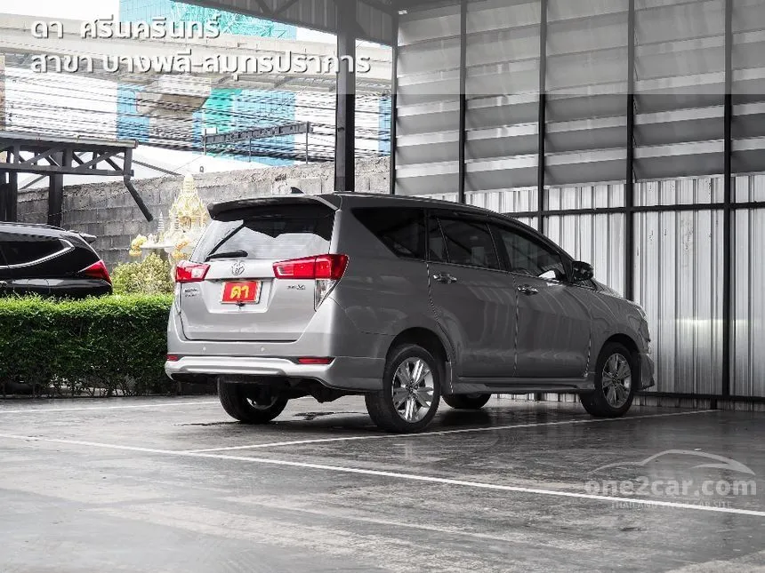 2019 Toyota INNOVA Crysta V Wagon