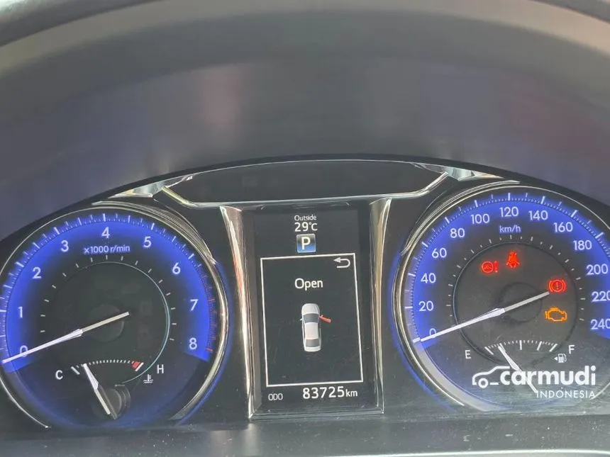 2018 Toyota Camry V Sedan