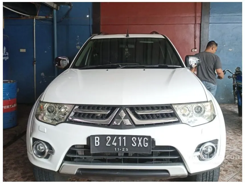 2015 Mitsubishi Pajero Sport Dakar SUV