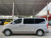 2011 Hyundai H-1 2.5 (ปี 08-16) Maesto Deluxe Van AT