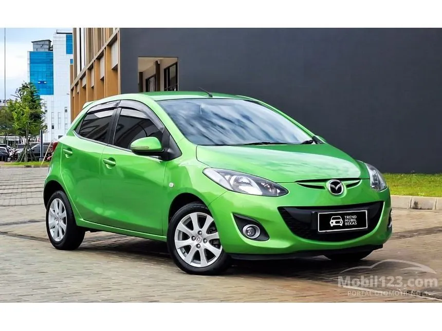 2011 Mazda 2 S Hatchback
