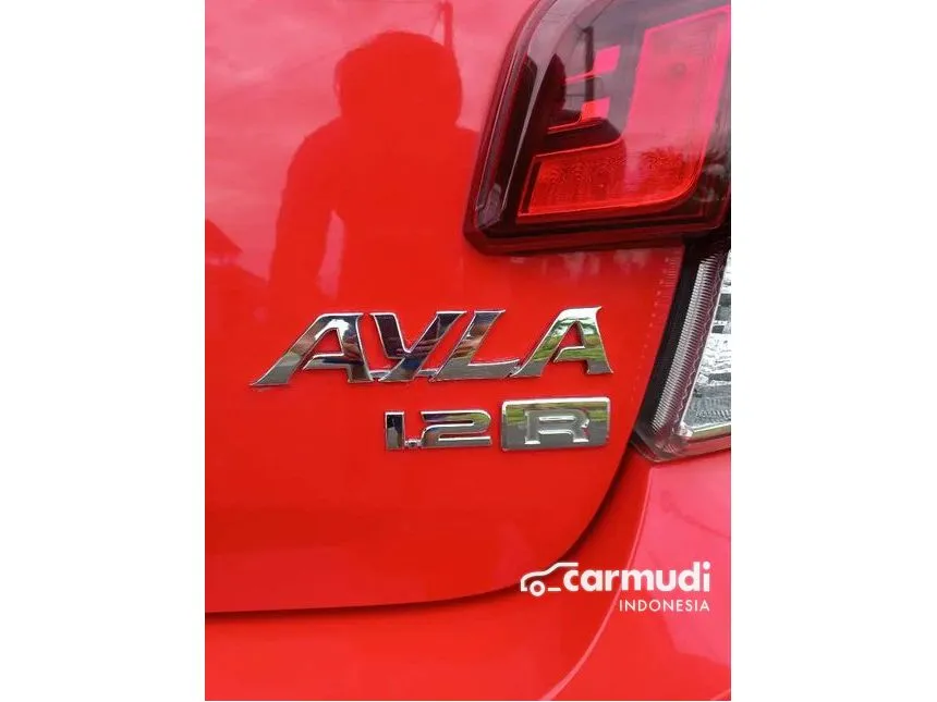 2017 Daihatsu Ayla R Deluxe Hatchback