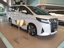 PROMO AKHIR TAHUN Toyota ALPHARD 2.5 G
