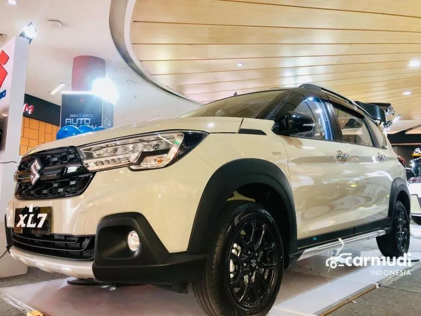 2025 Suzuki XL7 Beta Hybrid SUV