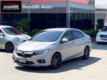 2018 Honda City 1.5 (ปี 14-18) V i-VTEC Sedan AT