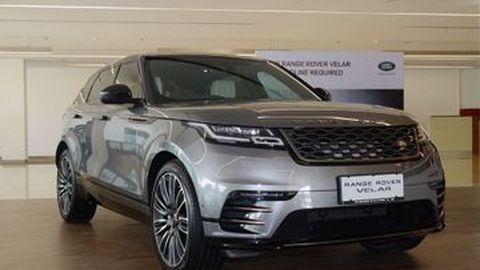 Puluhan Range Rover Velar Ludes Terjual