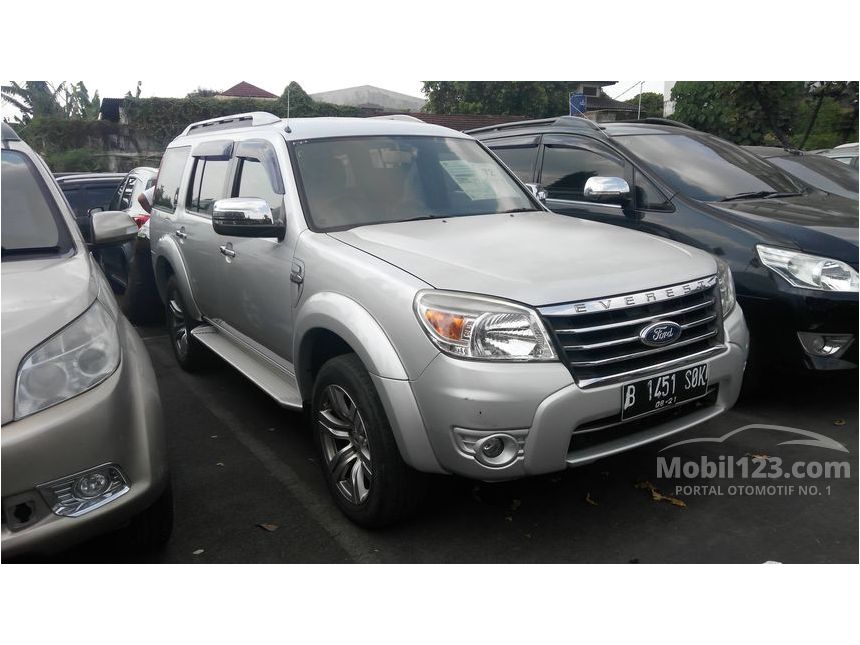 Jual Mobil Ford Everest 2011 XLT XLT XLT 2.5 di DKI