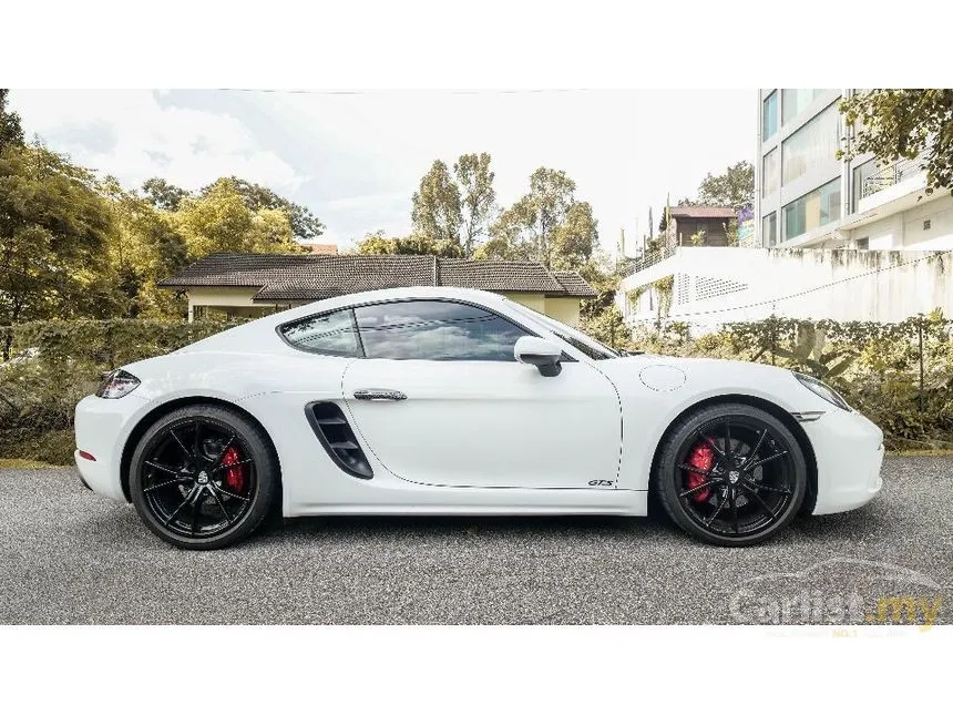 2017 Porsche 718 Cayman S Coupe