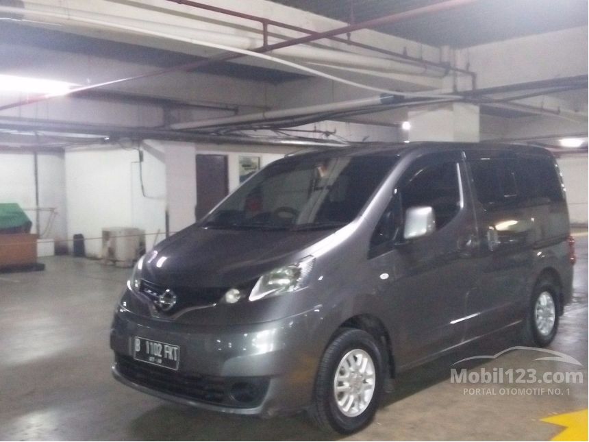 Jual Mobil Nissan Evalia 2013 SV 1.5 di DKI Jakarta 