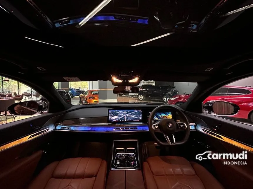 2024 BMW 735i M Sport Sedan