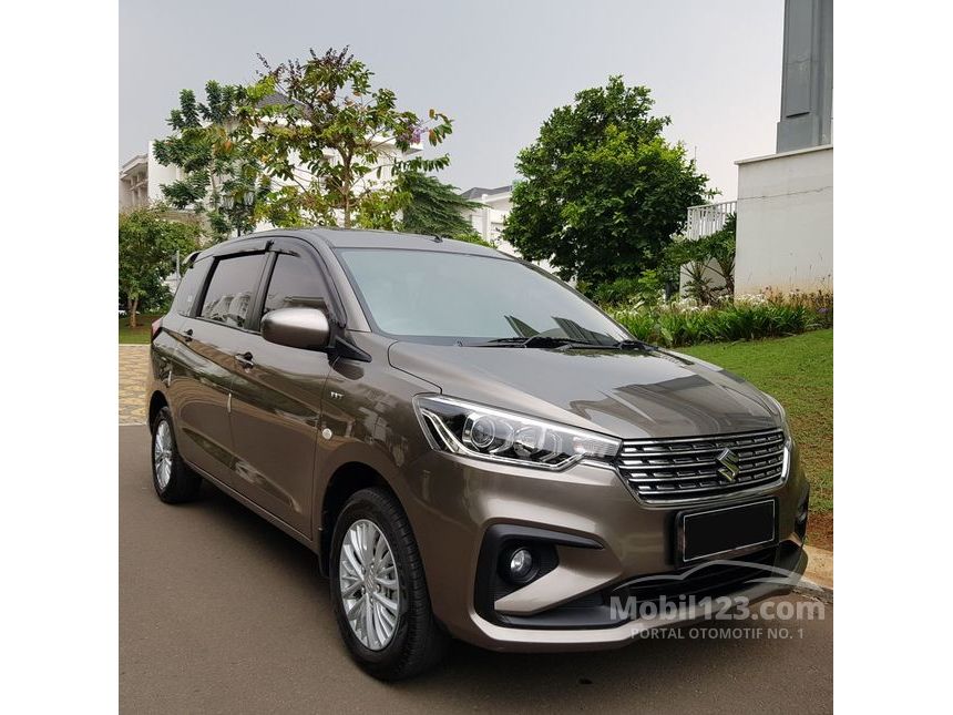 Jual Mobil Suzuki Ertiga 2018 GL 1.5 di Banten Automatic 