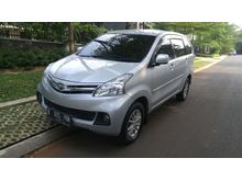 2014 Daihatsu Xenia 1.3 R MPV MT silver. Cashkredit siap bawa mudik