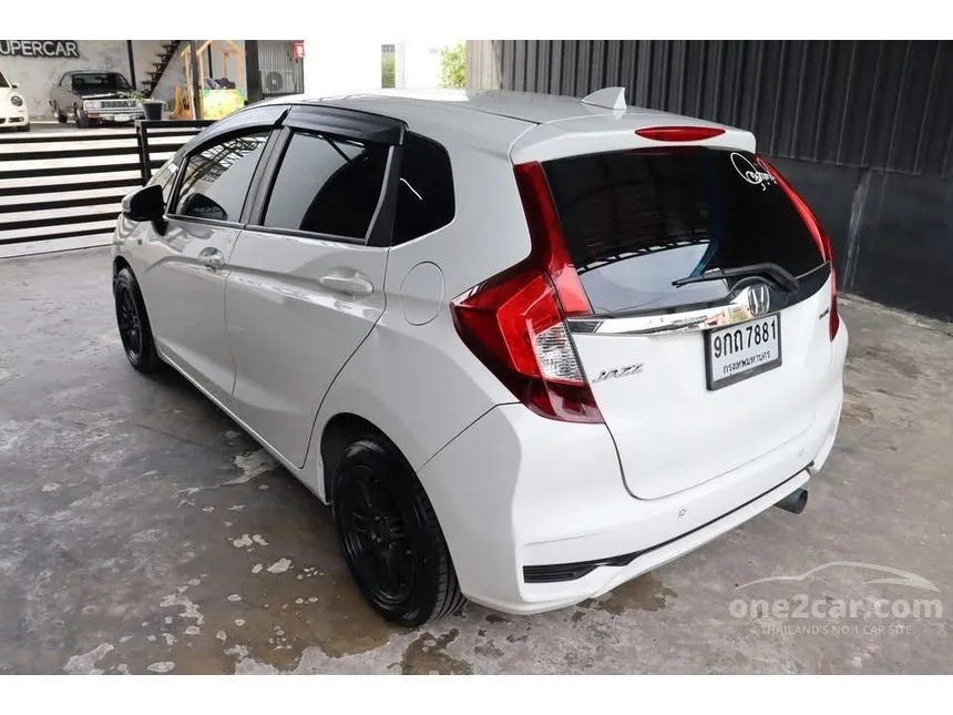 2020 Honda JAZZ V+ Hatchback