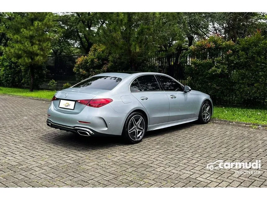 2022 Mercedes-Benz C300 AMG Line Sedan