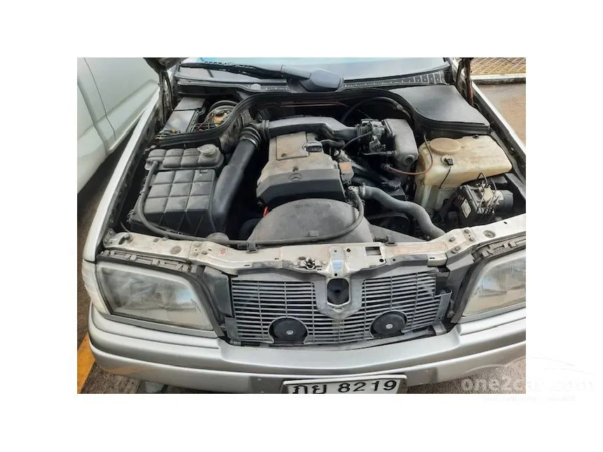 2000 Mercedes-Benz C180 Sedan