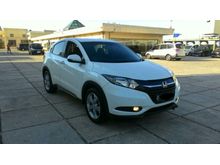 Honda Hrv E AT Putih 2015