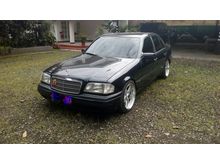 1996 Mercedes-Benz C200 2.0 2.0 Manual Sedan