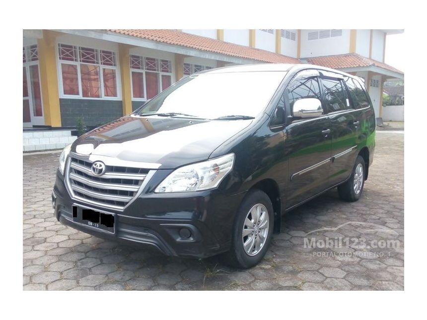 Jual Mobil Toyota Kijang Innova 2014 E 2.0 di Jawa Tengah 