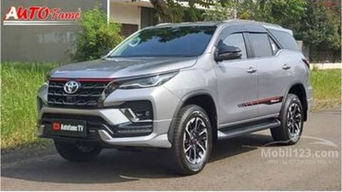 Toyota Fortuner VRZ TRD 2021 Bekas Harganya Turun Rp8 Jutaan