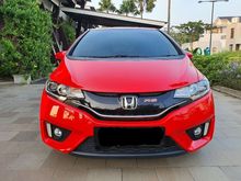 Honda Jazz RS CVT AT 2017 Merah KM 30rb Full Original Sgt Istimewa & Terawat