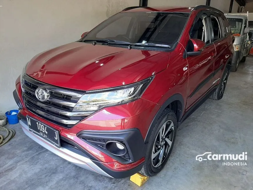 Jual Mobil Toyota Rush 2019 TRD Sportivo 1.5 di Jawa Timur Manual SUV Merah Rp 235.000.007