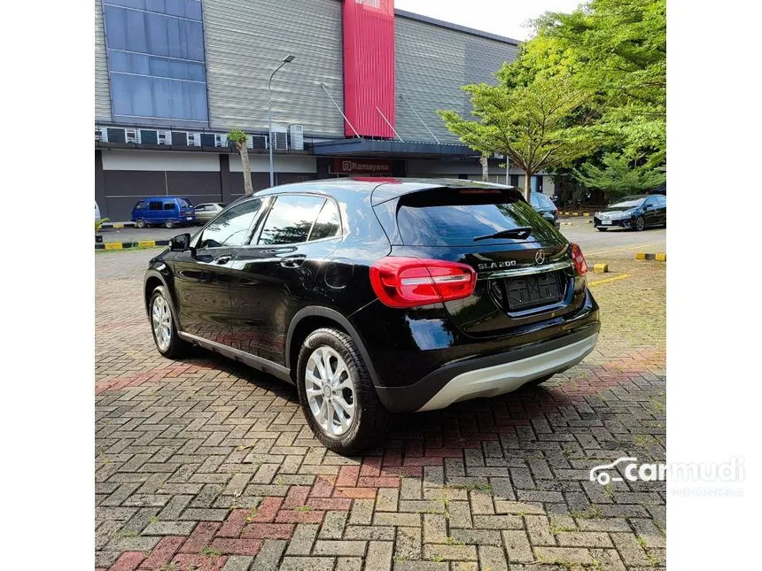 2016 Mercedes-Benz GLA200 Urban SUV