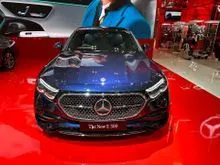 2025 Mercedes-Benz E300 2.0 AMG Line Sedan