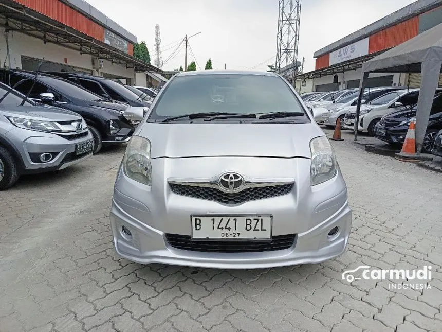 2012 Toyota Yaris E