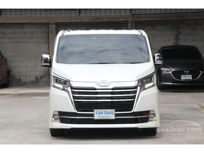 2021 Toyota Majesty Premium Van