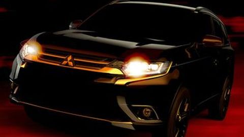 Mitsubishi Outlander 2016 akan Tampil Besok