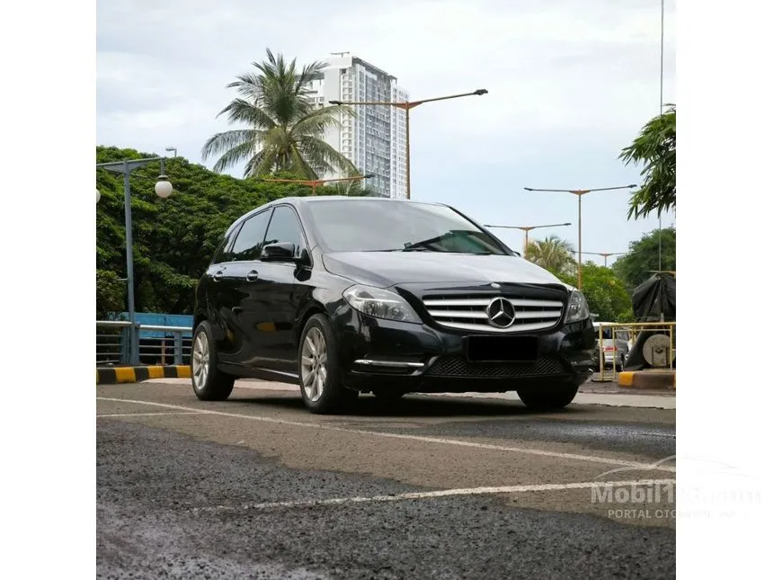 Jual Mobil Mercedes