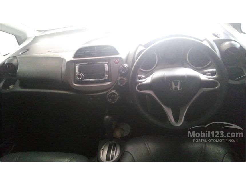 Jual Mobil  Honda  Jazz  2009 RS 1 5 di Jawa Barat Automatic 