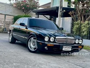 1995 Jaguar XJR 4.0 Sedan