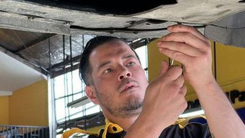Mengenal Metode Rebuild Kaki-Kaki Mobil, Apa Bedanya dengan Servis Kaki-Kaki Biasa?