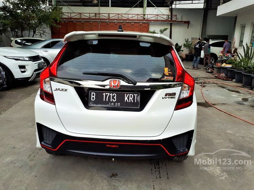 Jual Mobil Honda Jazz 2015 RS Black Top Limited Edition 1.5 di Jawa