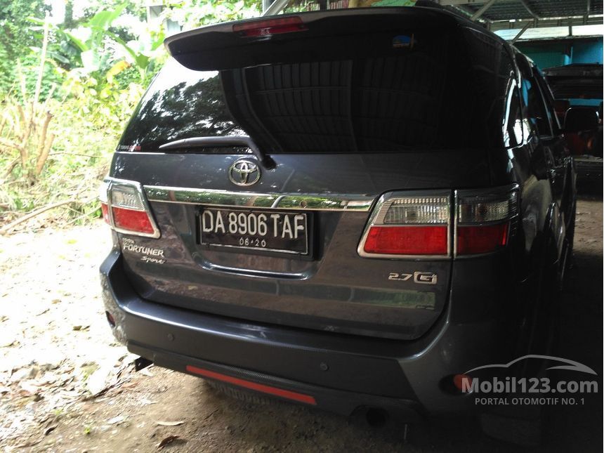 2010 Toyota Fortuner G Luxury SUV