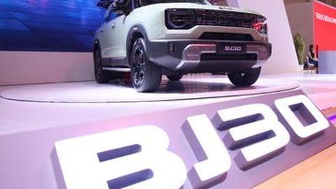 Kelebihan BAIC BJ30 Hybrid, SUV Offroad Irit Bensin tapi Kencang juga