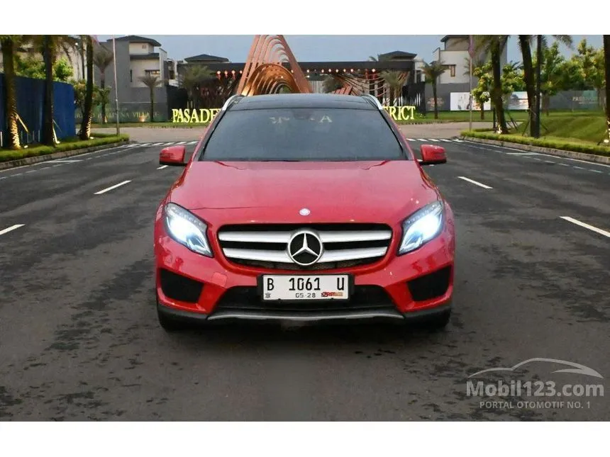 2015 Mercedes-Benz GLA200 AMG SUV
