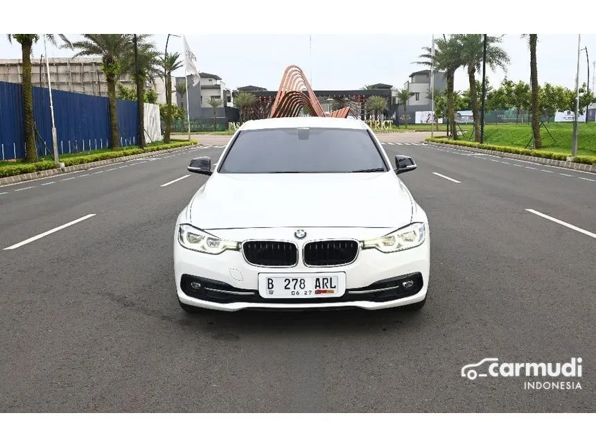 2016 BMW 320i Sport Sedan