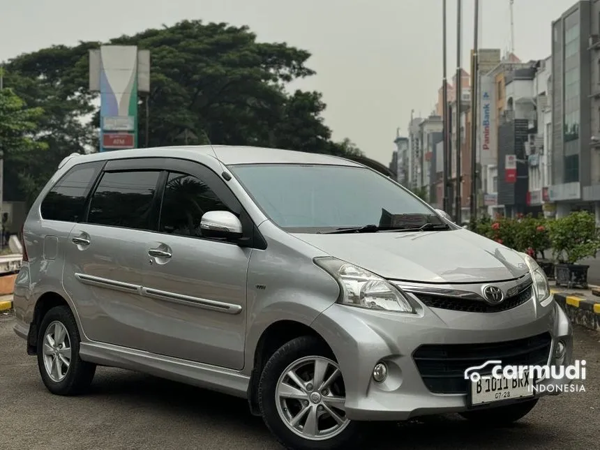 Jual Mobil Toyota Avanza 2013 Veloz 1.5 di DKI Jakarta Automatic MPV Silver Rp 125.000.000