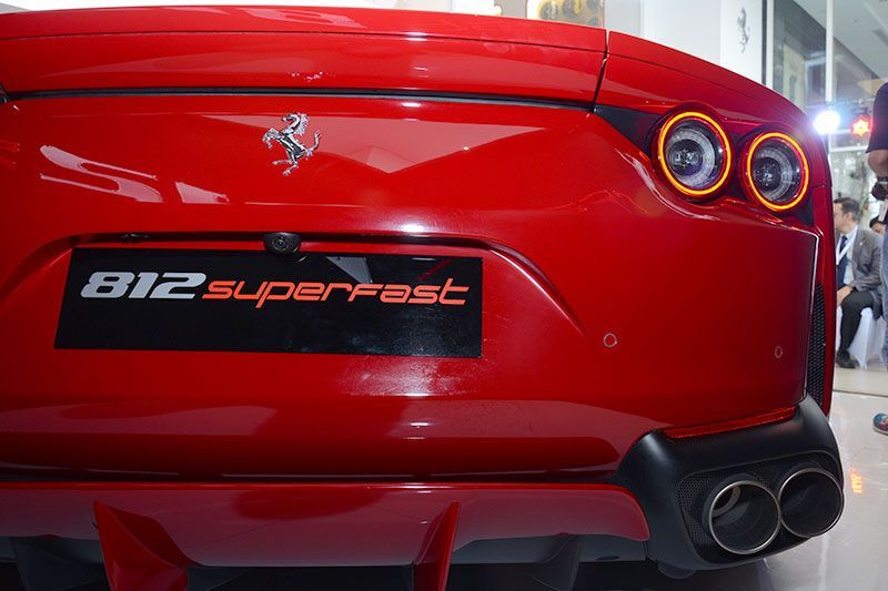 Supercar Tercepat Ferrari dari Balik Lensa 4