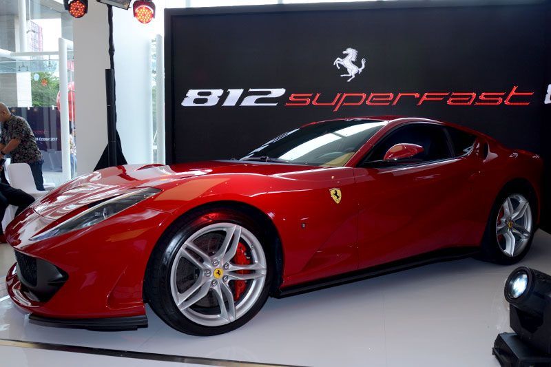 Supercar Tercepat Ferrari dari Balik Lensa 7
