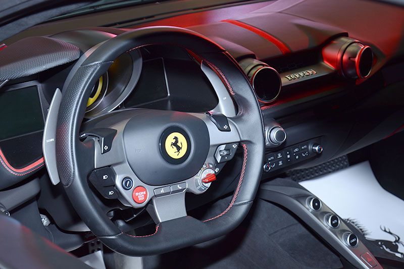 Supercar Tercepat Ferrari dari Balik Lensa 16