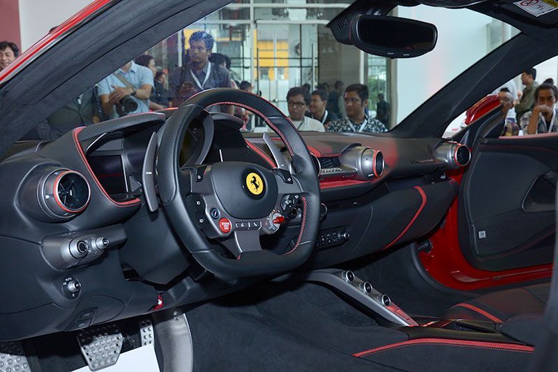 Supercar Tercepat Ferrari dari Balik Lensa 18