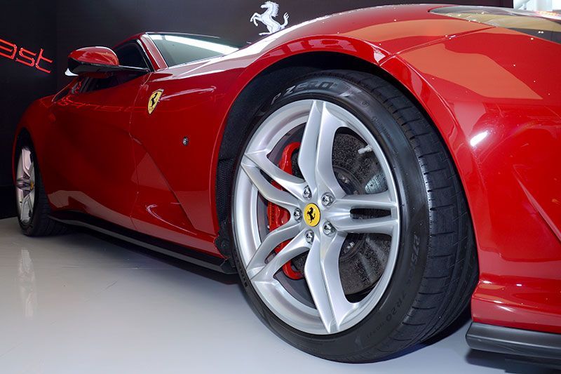 Supercar Tercepat Ferrari dari Balik Lensa 10